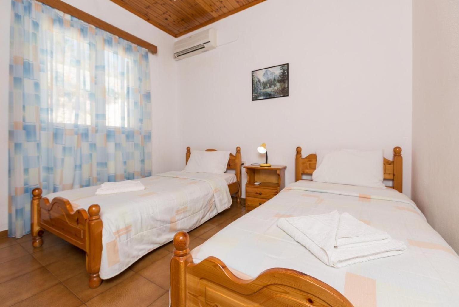 Dolphin Villa 1 Porto Ozias Εξωτερικό φωτογραφία