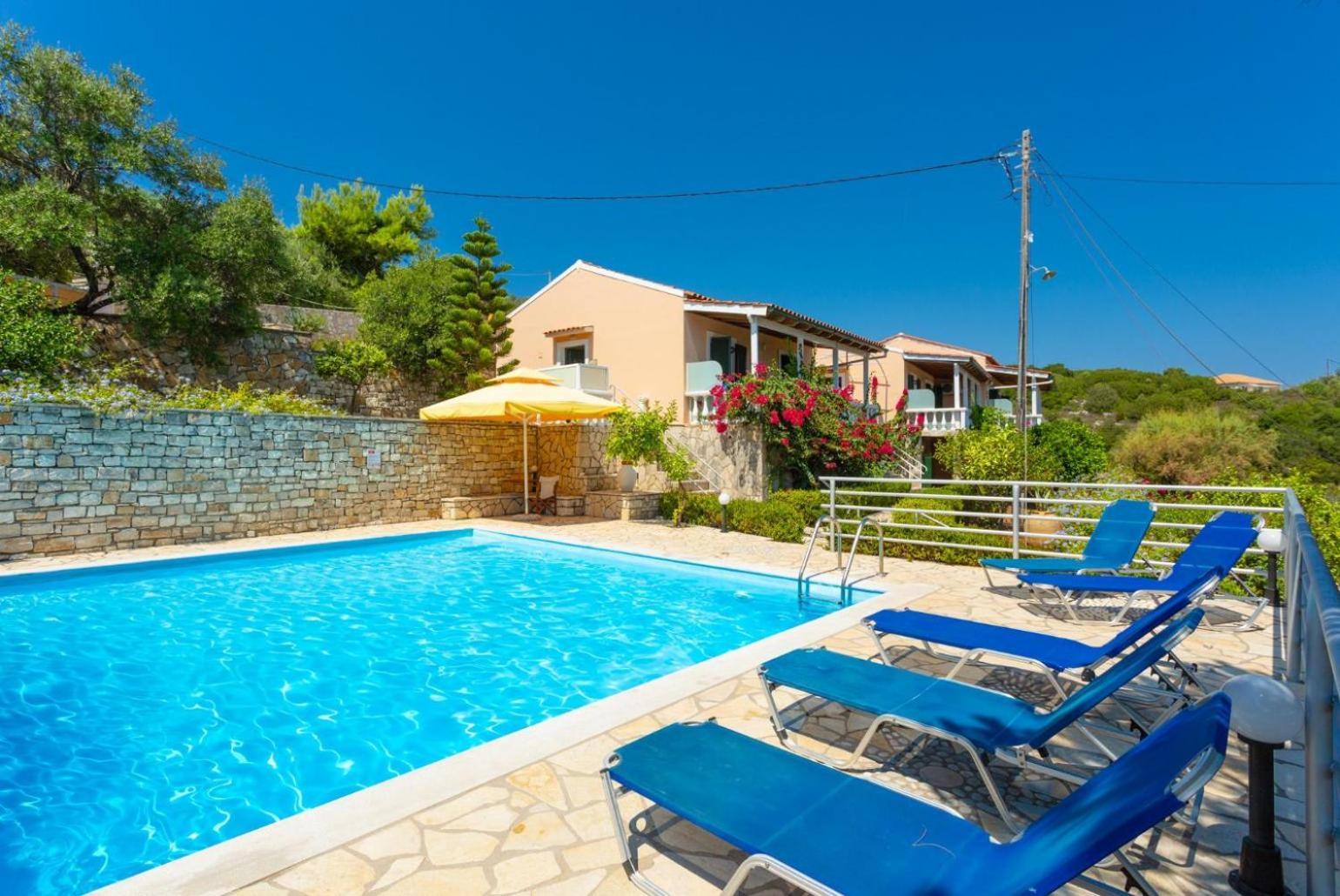 Dolphin Villa 1 Porto Ozias Εξωτερικό φωτογραφία