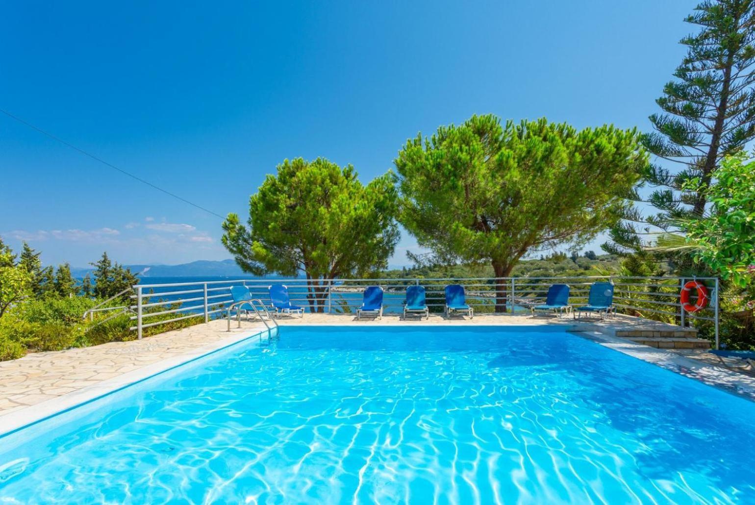 Dolphin Villa 1 Porto Ozias Εξωτερικό φωτογραφία
